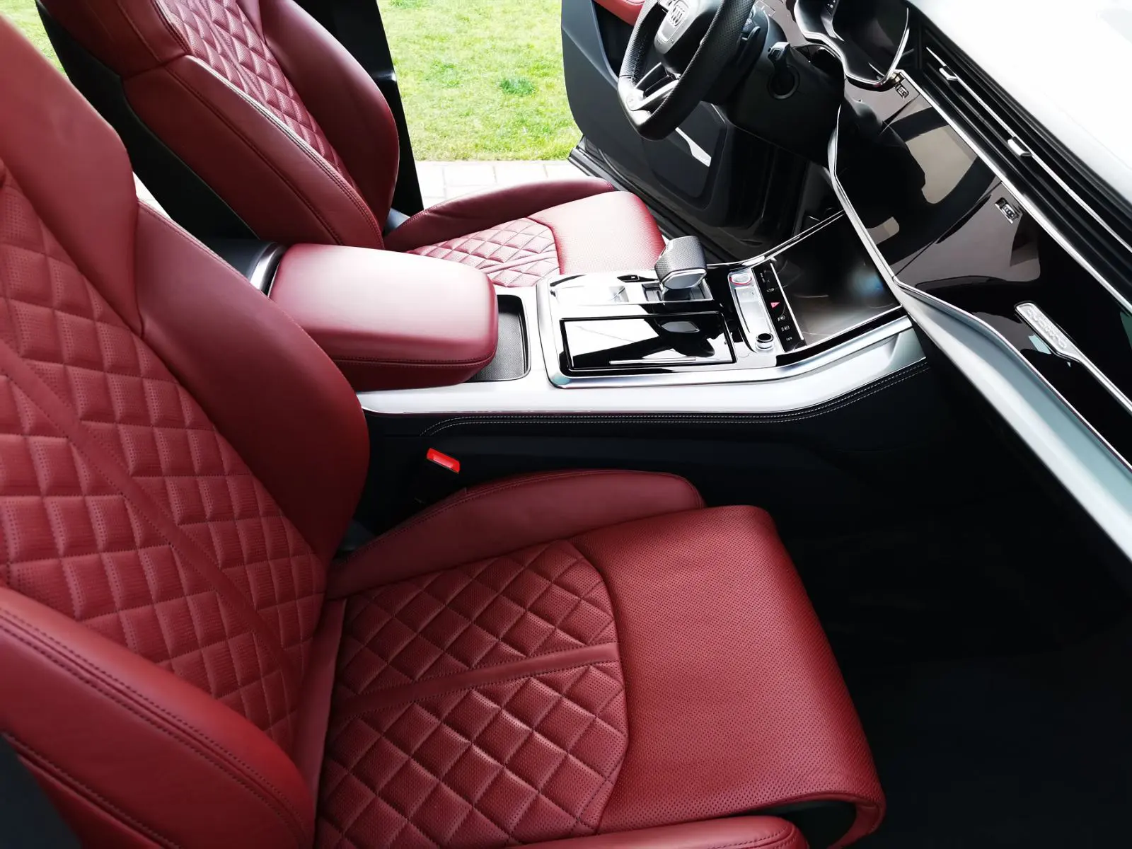 Prémium bőr belső felújítás